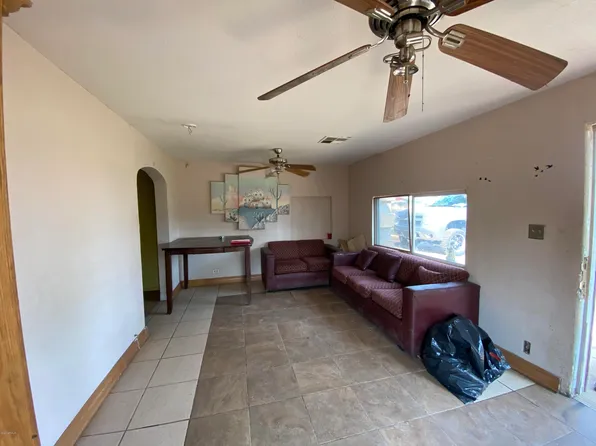 6410 N 64th Dr, Glendale, AZ 85301