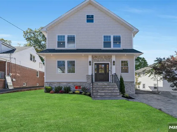 264 Merrison St, Teaneck, NJ 07666