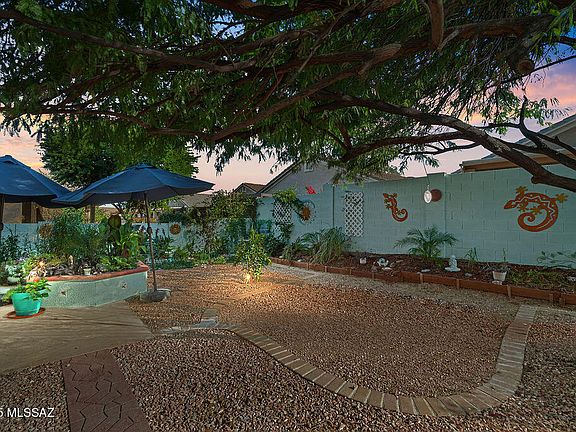 2nd image of 1303 W Calle Luis Maria