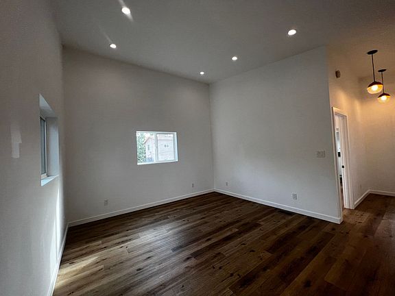 3rd image of 2916 Lincoln Park Ave #5577CCE27