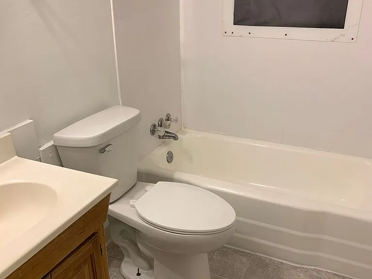 2303 Walnut Dr — Photo 6