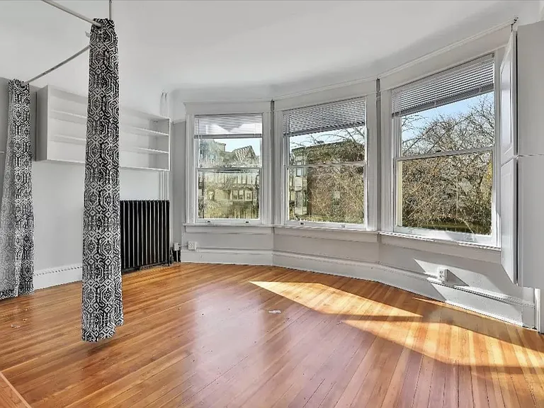 264 Clinton Ave #12 — Photo 4