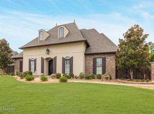 306 Sugartrace Ln, New Iberia, LA 70563