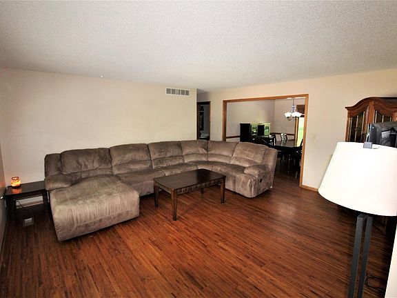 4th image of 4646 Rockwood Ct
