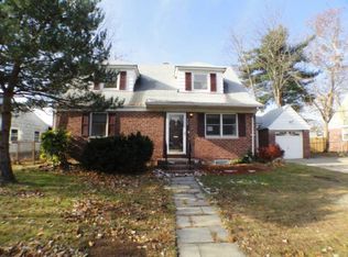 548 Ryeside Ave, New Milford, NJ 07646