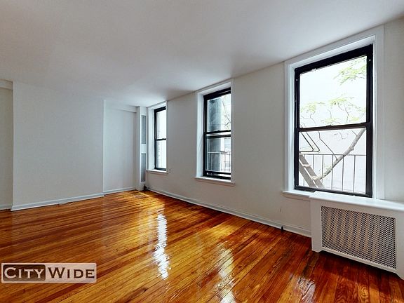 2nd image of 159 E 55th St #3A