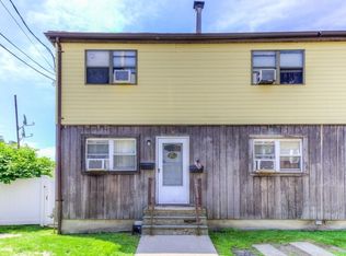 140 Bowne St, Bronx, NY 10464