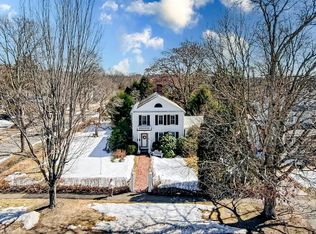 96 College St, South Hadley, MA 01075