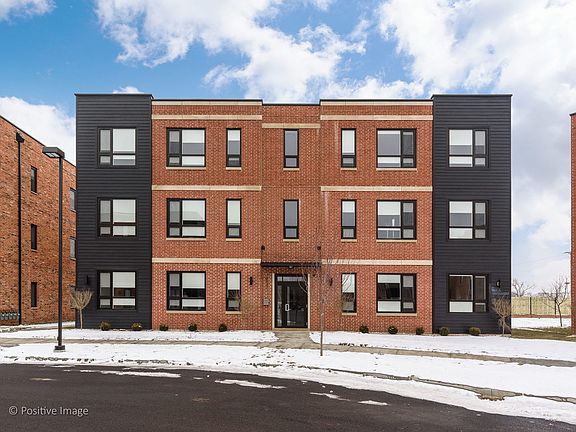 2nd image of 6536 W Dickens Ave APT 2W