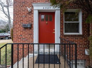4327 Utica Ave, Alexandria, VA 22304
