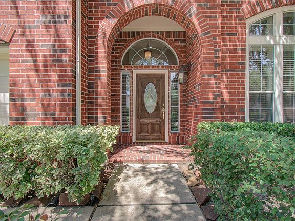 3rd image of 6110 Barkermist Ln
