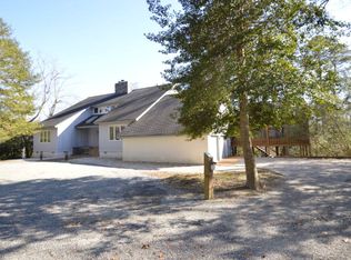 377 Glen Cove Dr, Hardyville, VA 23070
