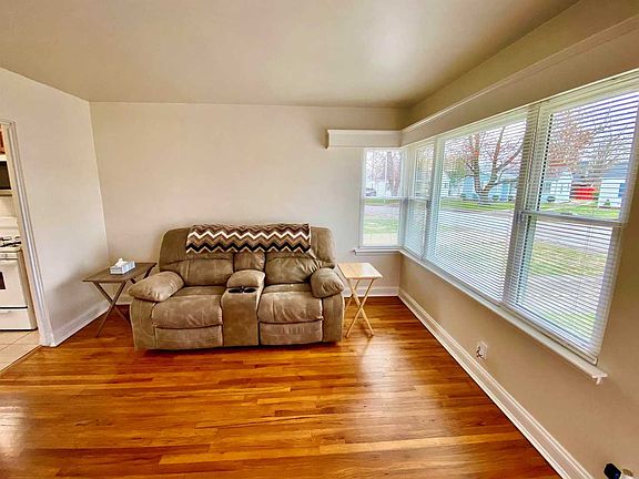 2nd image of 2508 Taylor Ave