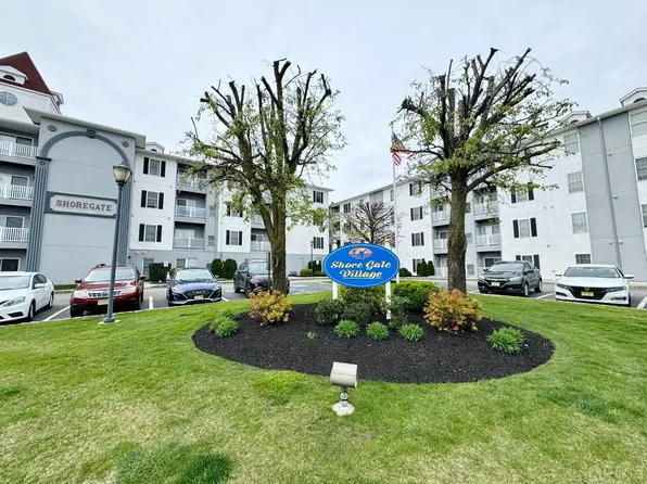 100 Oleary Blvd #319, South Amboy, NJ 08879