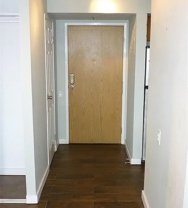 1st image of 601 W 11th Ave APT 116