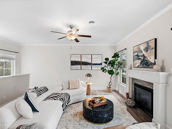 4th image of 48 Anthony Place