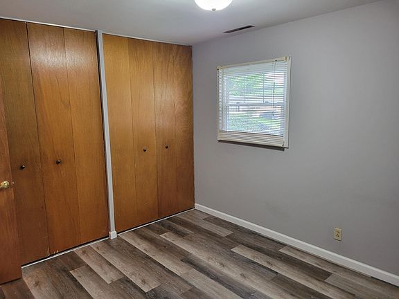 5th image of 55 Saratoga Dr