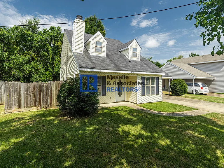 520 Twin Pine Cv — Photo 5