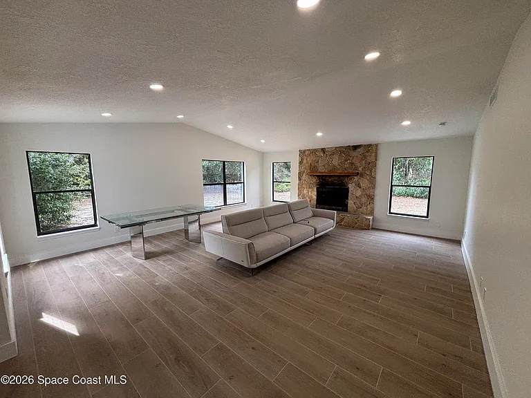 6335 S Tropical Trl — Photo 8