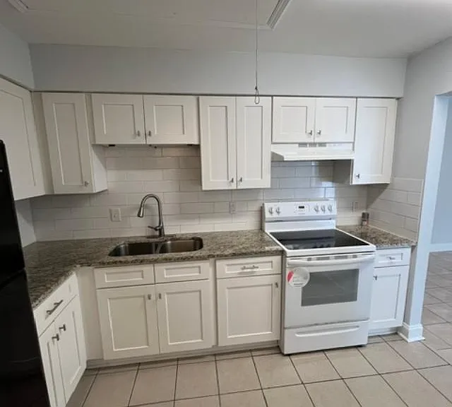 4719 San Jose Manor Dr W #1 — Photo 7