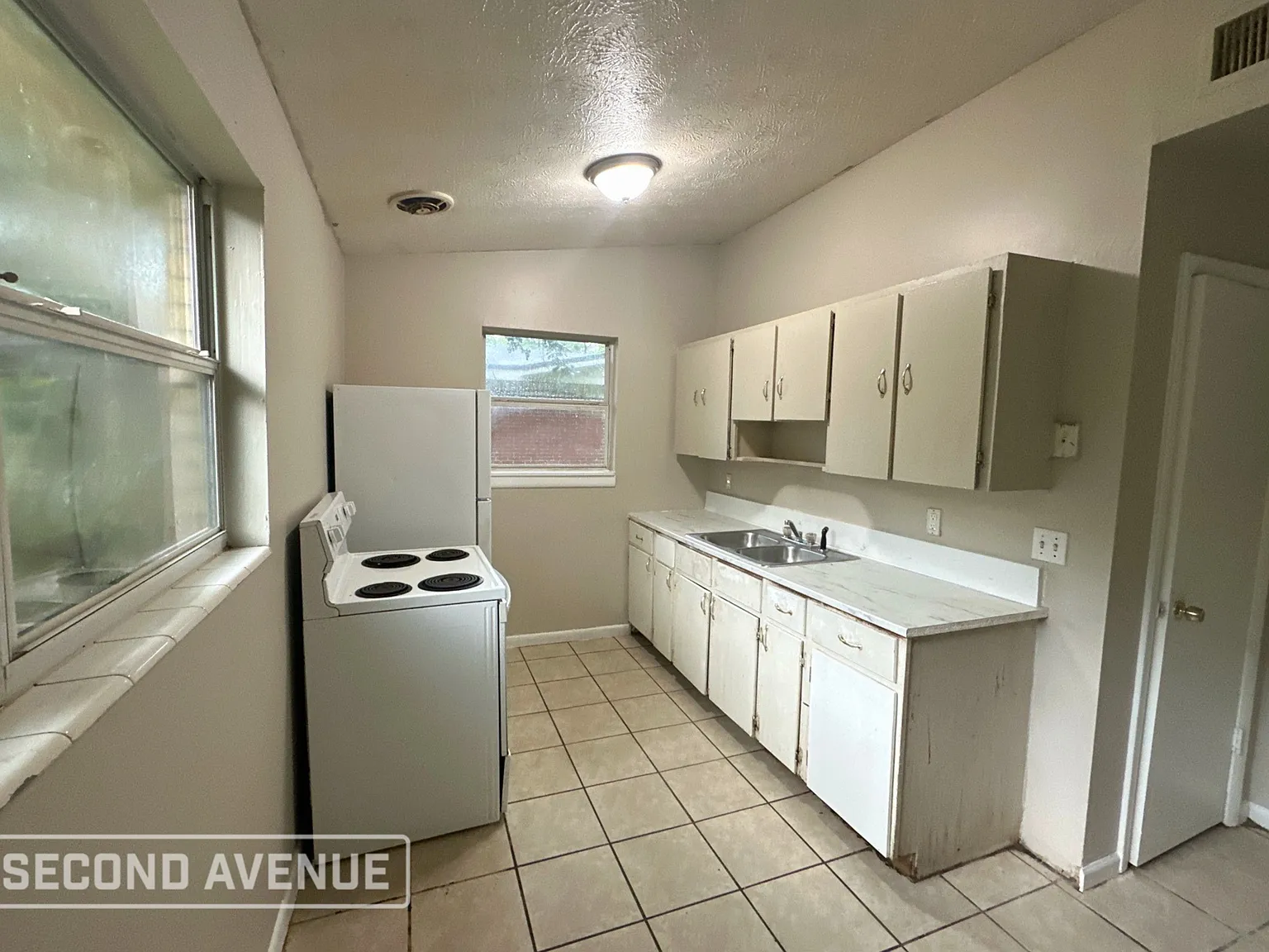 3 bed, 1.0 bath, 1110 sqft, $1,495 — Photo 4