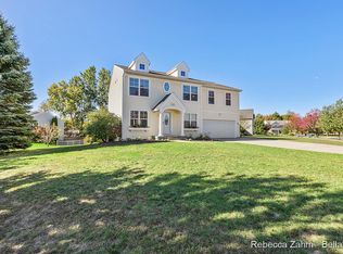 7328 Pine Valley Dr, Allendale, MI 49401