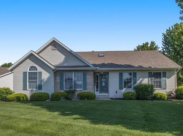 14391 Meadows Ct, Mishawaka, IN 46545