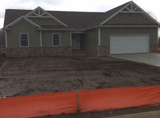 8146 Pioneer Way, North Webster, IN 46555