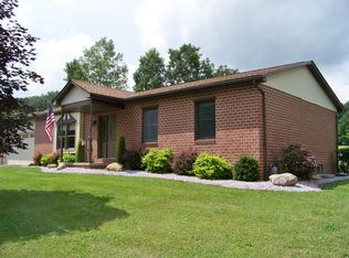 45 Pennsylvania Ave, Brookville, PA 15825