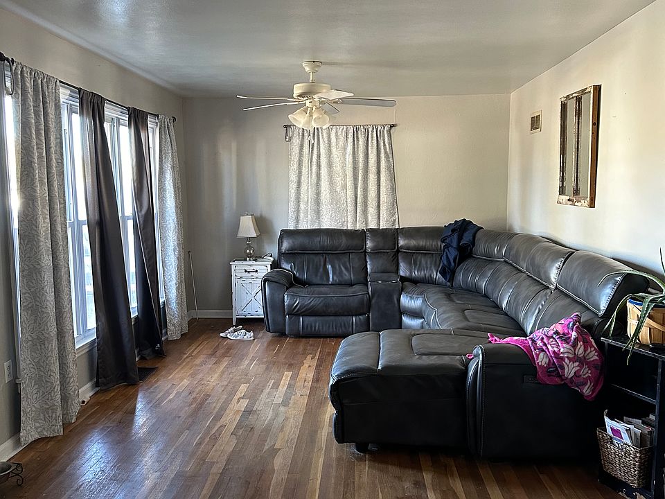 1st image of 206 Florence Ave