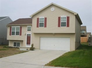 19370 Laci St, Omaha, NE 68135