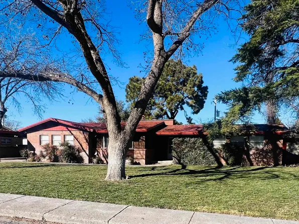 1002 E Lincoln Rd, Hobbs, NM 88240