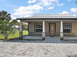 13336 W Lake Yale Rd, Umatilla, FL 32784