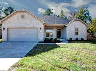 6 Buffalo Cv, Little Rock, AR 72204