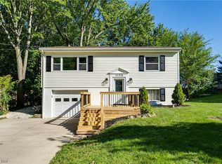 1173 Dussel Rd, Kent, OH 44240