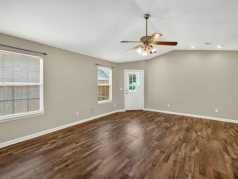 182 Tafflinger Rd — Photo 12