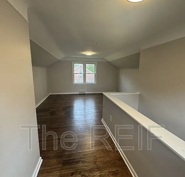 11741 Penrod St — Photo 6