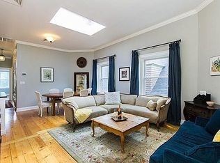 6 Porter Rd APT 3R, Cambridge, MA 02140