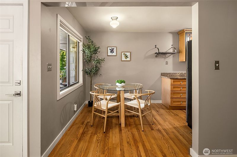 5th image of 10021 7th Avenue NW Apt B