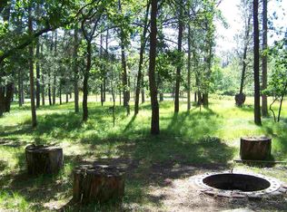 375-377 Epson Ct, Nekoosa, WI 54457