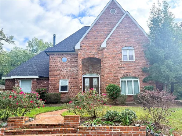 9 Fernwood St, Gretna, LA 70056