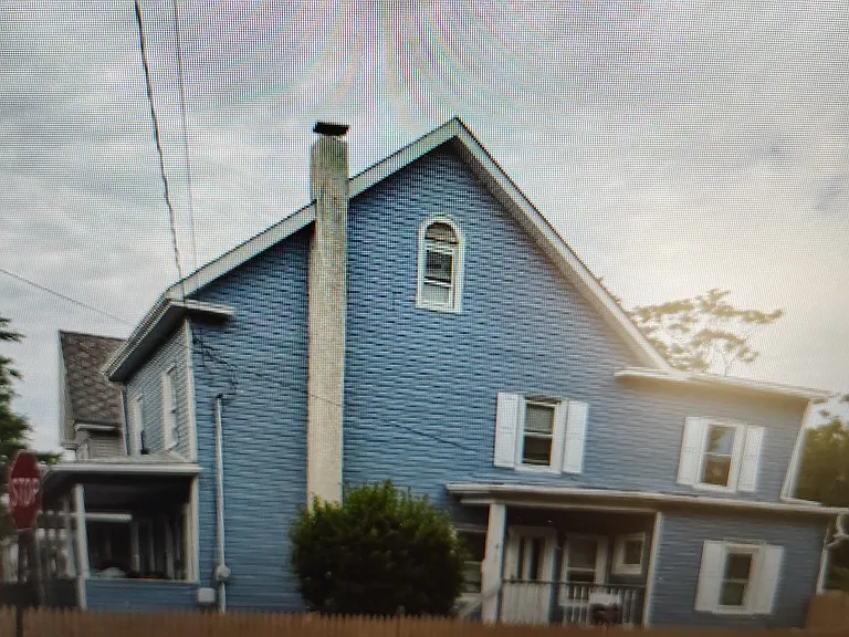 501 N 4th St — Photo 3