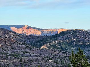 1830 W Silverado Rdg, Alton, UT 84710