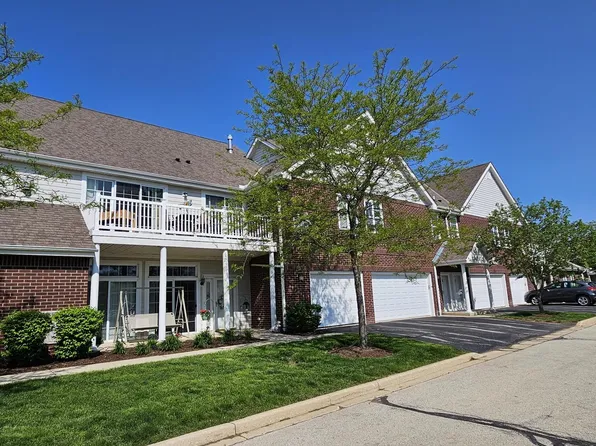 12155 West Virginia CIRCLE #7, Franklin, WI 53132
