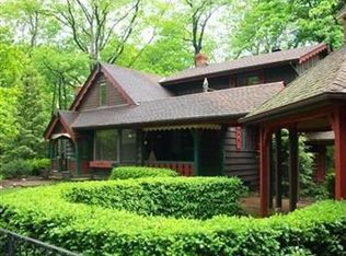 29404 Osborn Rd, Bay Village, OH