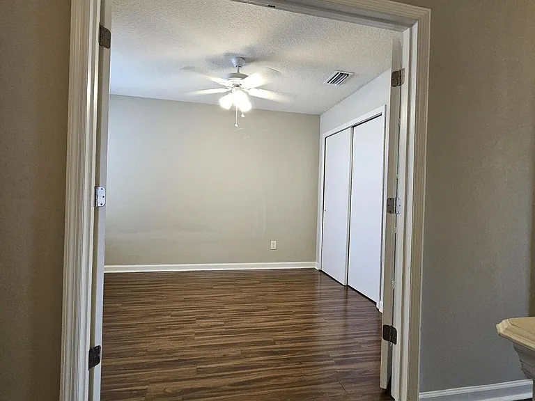 2334 Sunset Bluff Dr — Photo 21