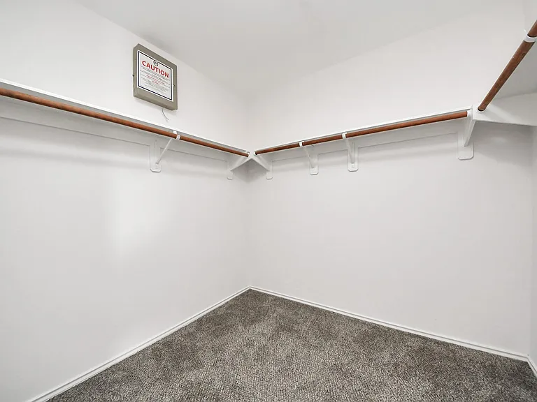 7826 Maverick Trace Ln — Photo 25