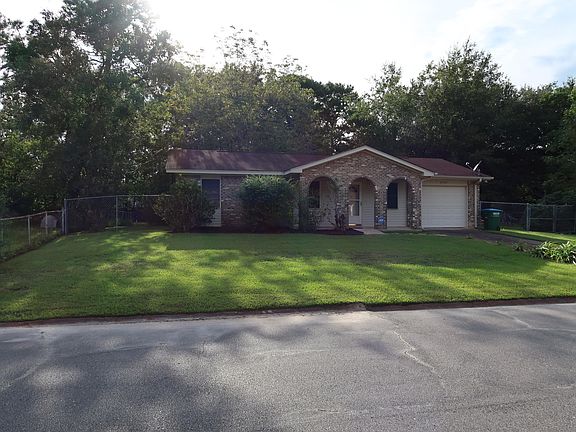 2nd image of 2505 Academy Dr