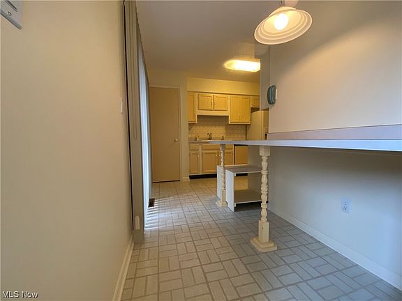 2nd image of 3507 Villa Casa Ct