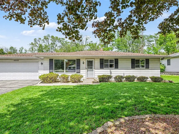 23102 W Marylou Ave, Channahon, IL 60410